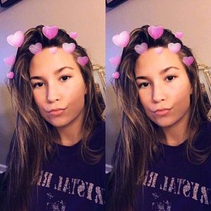 Meet your Posher, Alexis